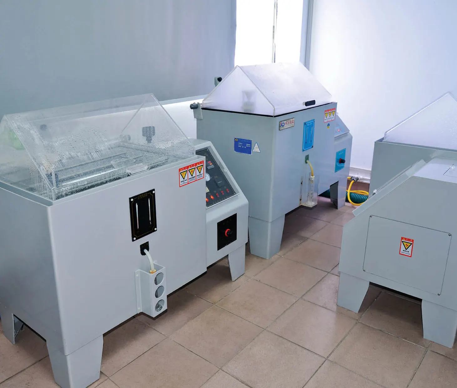 Salt spray and corrosion resistance testing equipment